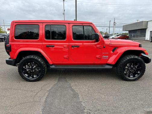 2022 Jeep Wrangler Unlimited 4xe Sahara