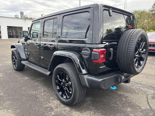 2022 Jeep Wrangler Unlimited 4xe Sahara