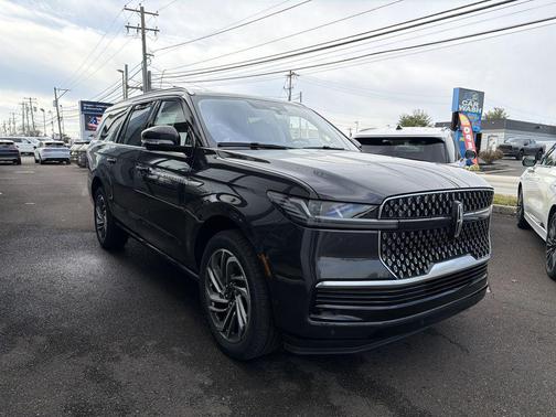 2025 Lincoln Navigator Reserve
