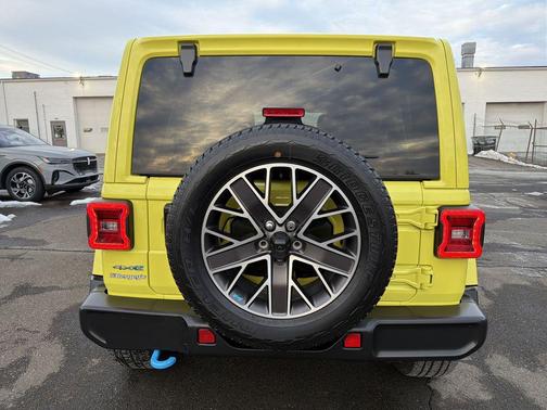 2023 Jeep Wrangler 4xe Sahara
