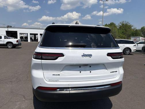 Bright White Clearcoat 2023 Jeep Grand Cherokee L Limited