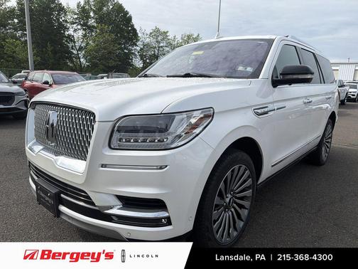 WHITE PLATINUM TRI-COAT MET 2019 Lincoln Navigator Reserve