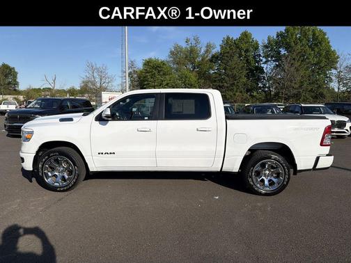 Bright White Clearcoat 2022 RAM 1500 Big Horn/Lone Star