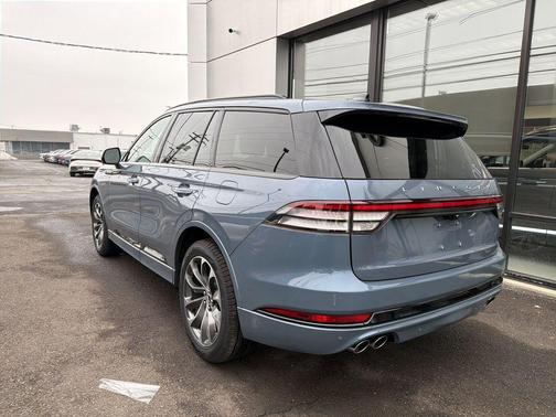 2026 Lincoln Aviator Premiere