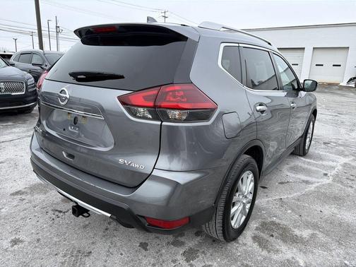 2018 Nissan Rogue SV