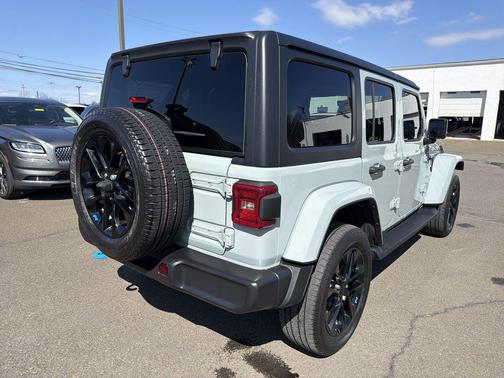2023 Jeep Wrangler 4xe Sahara