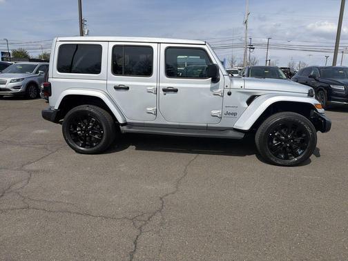 Silver Zynith Clearcoat 2023 Jeep Wrangler 4xe Sahara