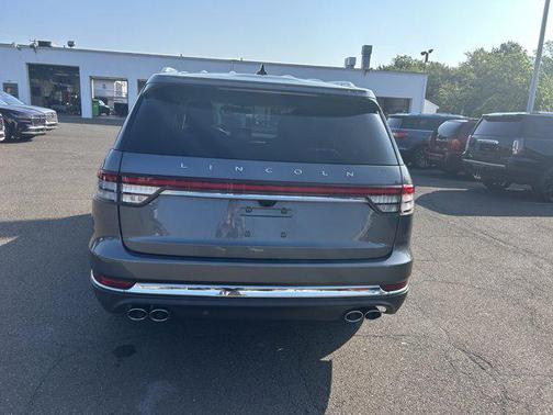 2023 Lincoln Aviator Standard AWD