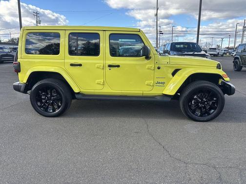 2022 Jeep Wrangler Unlimited 4xe Sahara