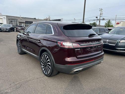2019 Lincoln Nautilus Black Label