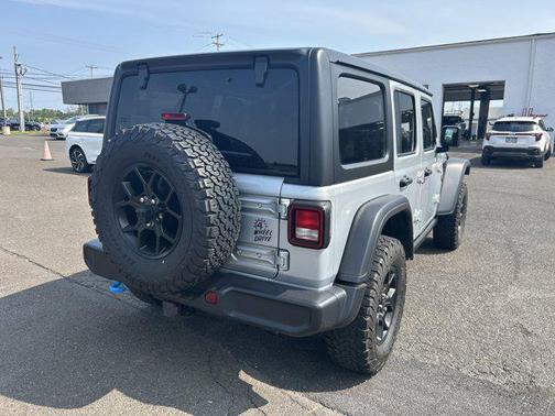 2024 Jeep Wrangler 4xe Willys