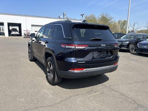 2023 Jeep Grand Cherokee 4xe Base