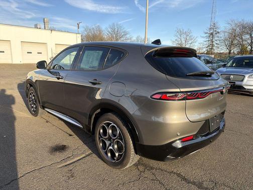 2024 Alfa Romeo Tonale Ti EAWD