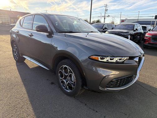 2024 Alfa Romeo Tonale Ti EAWD