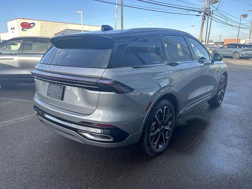 2024 Lincoln Nautilus Reserve