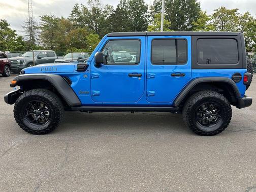 2024 Jeep Wrangler 4xe Willys