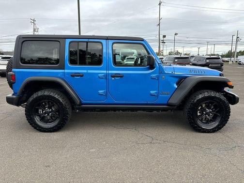 2024 Jeep Wrangler 4xe Willys