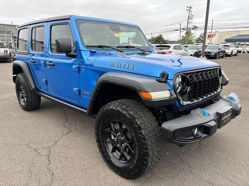 2024 Jeep Wrangler 4xe Willys