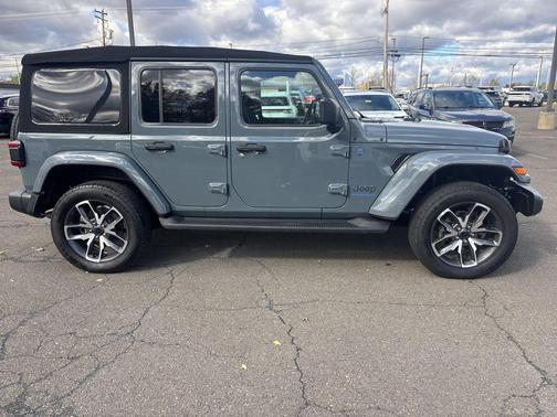 2024 Jeep Wrangler 4xe Sport S