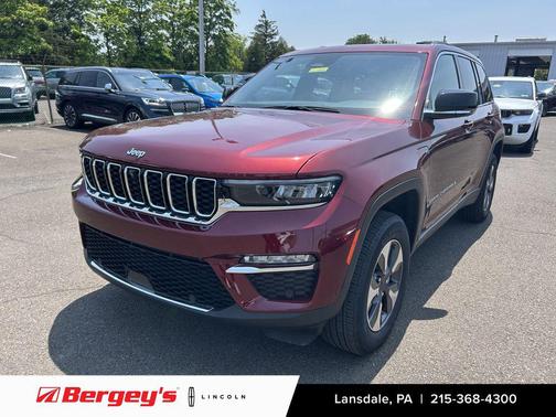 2022 Jeep Grand Cherokee 4xe Base