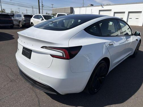 Pearl White Multi-Coat 2025 Tesla Model 3 Long Range