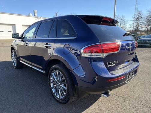 2011 Lincoln MKX Base