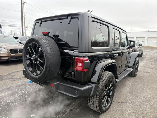 2022 Jeep Wrangler Unlimited 4xe Sahara