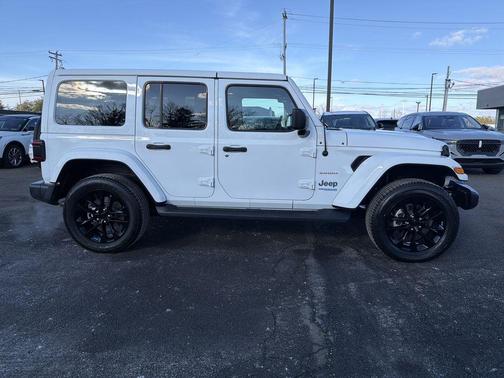 2022 Jeep Wrangler Unlimited 4xe Sahara