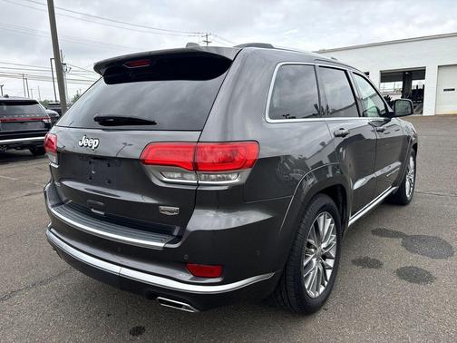 2017 Jeep Grand Cherokee Summit
