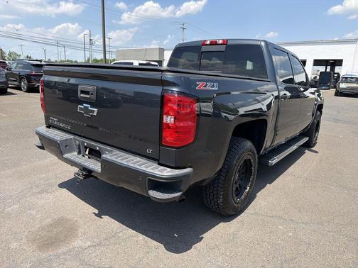 Graphite Metallic 2017 Chevrolet Silverado 1500 2LT