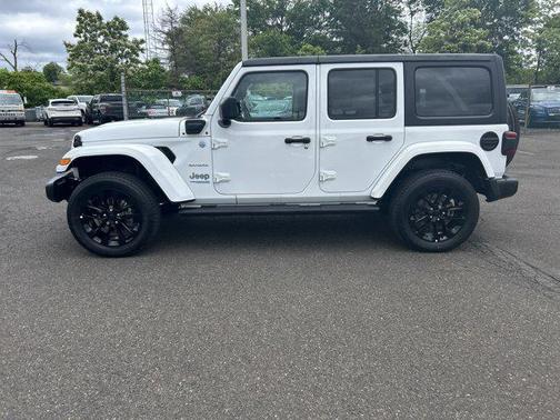 2022 Jeep Wrangler Unlimited 4xe Sahara
