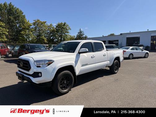 2022 Toyota Tacoma SR5