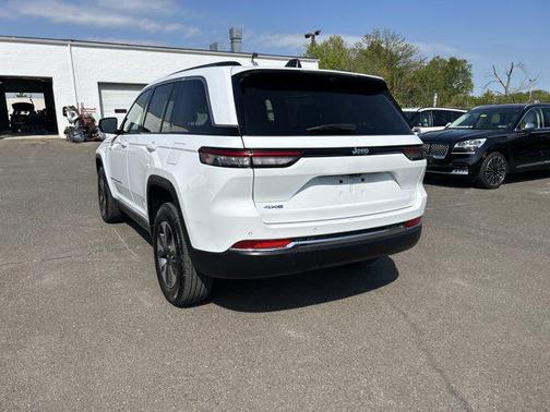 2023 Jeep Grand Cherokee 4xe Base