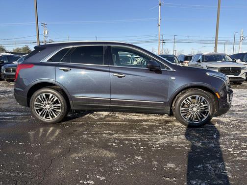 2018 Cadillac XT5 Premium Luxury