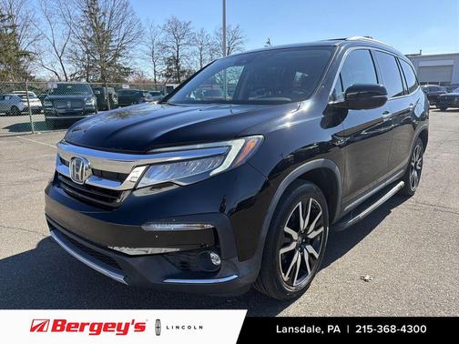 2019 Honda Pilot Touring 8-Passenger