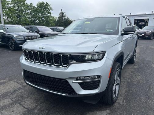 2023 Jeep Grand Cherokee 4xe Base