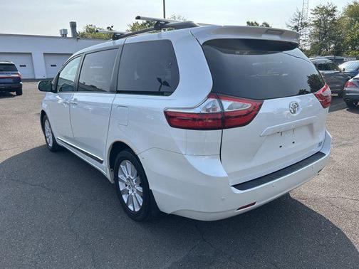 2015 Toyota Sienna Ltd