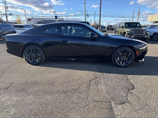2025 Dodge Charger Daytona R/T