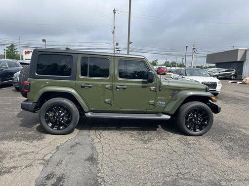 2022 Jeep Wrangler Unlimited 4xe Sahara