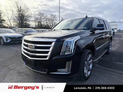 2018 Cadillac Escalade ESV Luxury