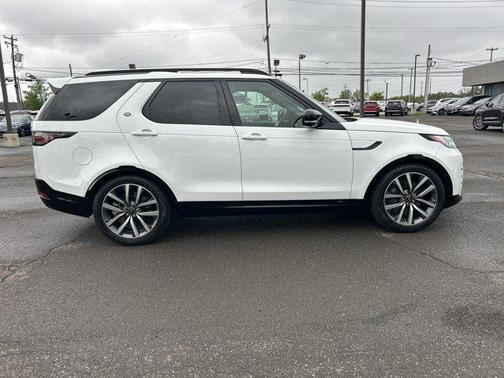 2021 Land Rover Discovery P360 S R-Dynamic