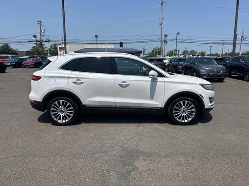 2017 Lincoln MKC Reserve