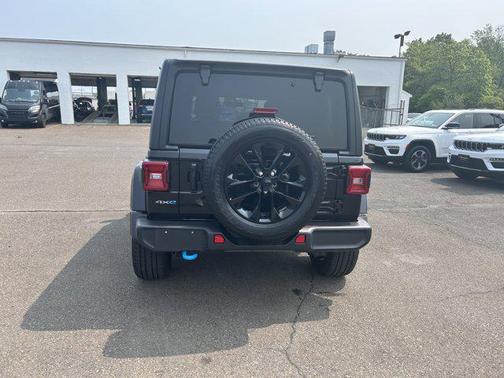 2022 Jeep Wrangler Unlimited 4xe Sahara