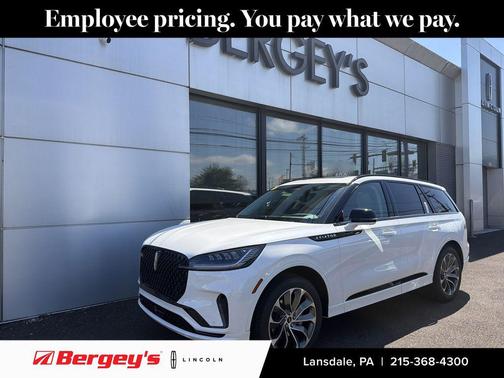 PRISTINE WHITE MET 3C 2026 Lincoln Aviator Premiere
