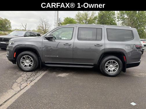 Baltic Gray Metallic Clearcoat 2023 Jeep Wagoneer Series I 4x4