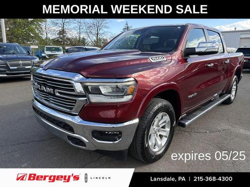 Delmonico Red Pearlcoat 2022 RAM 1500 Laramie