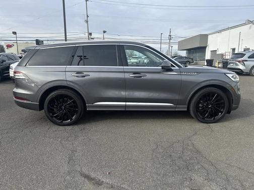 2022 Lincoln Aviator Reserve AWD