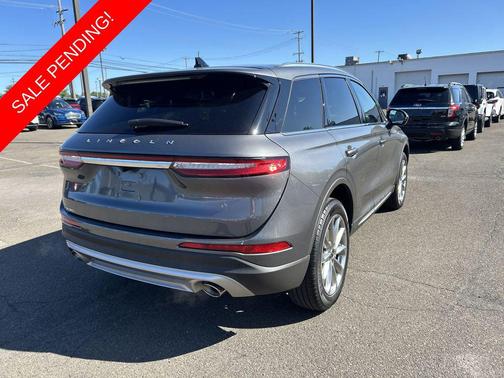 2022 Lincoln Corsair Standard