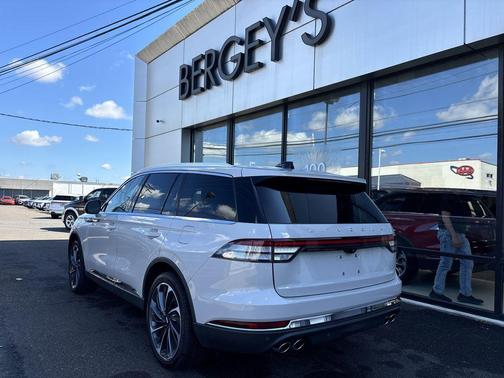 2025 Lincoln Aviator Reserve AWD