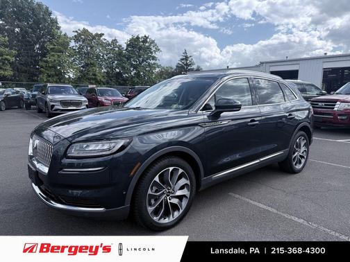 2022 Lincoln Nautilus Reserve